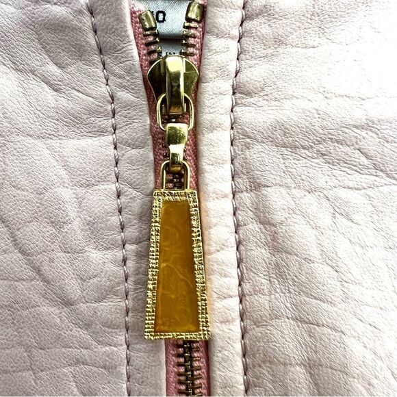 St. John Collection Pink Lamb Leather Jacket Silk Lined Croc Embossed Size 10 - Picture 5 of 15